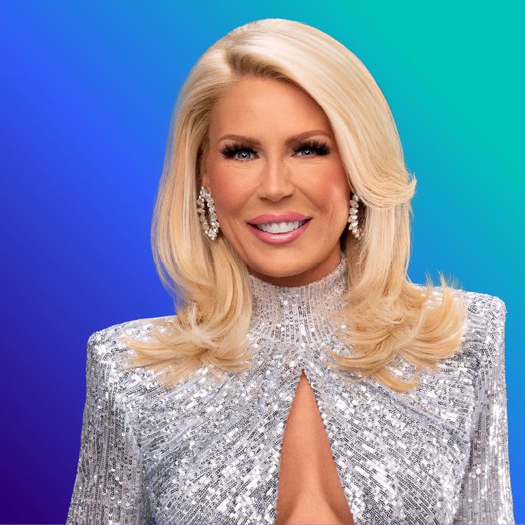 Headshot of Gretchen Rossi on blue to green gradient background