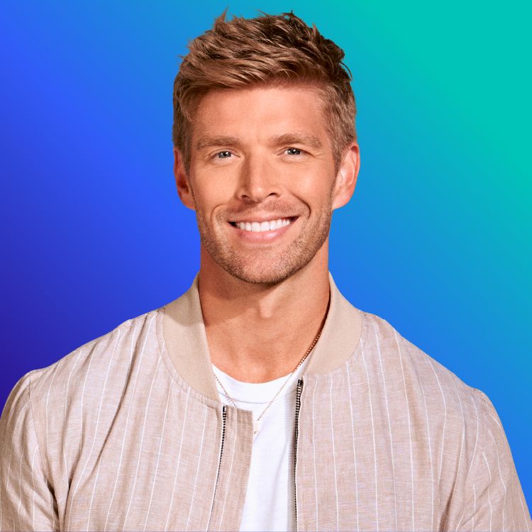 Headshot of Kyle Cooke on blue to green gradient background